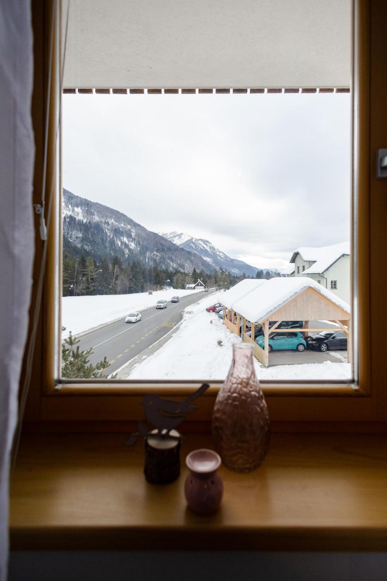 Waterfall Apartment - Cozy Mountain Retreat Kranjska Gora Exterior photo